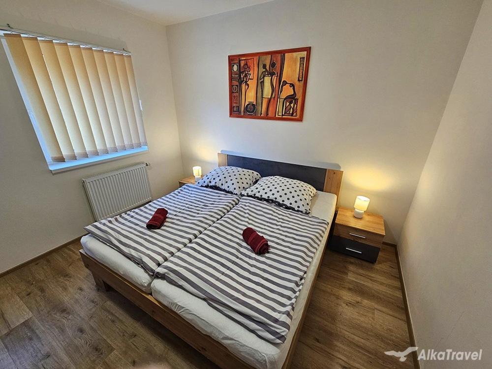 Moderni Apartman Horni Marsov - By Alka Luaran gambar